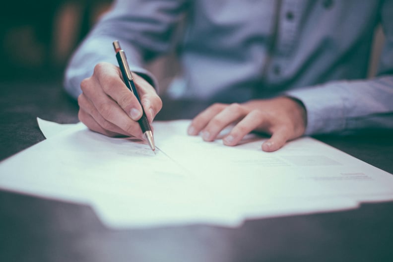 Keeping Track of Contract Renewals Dont Let Them Slip